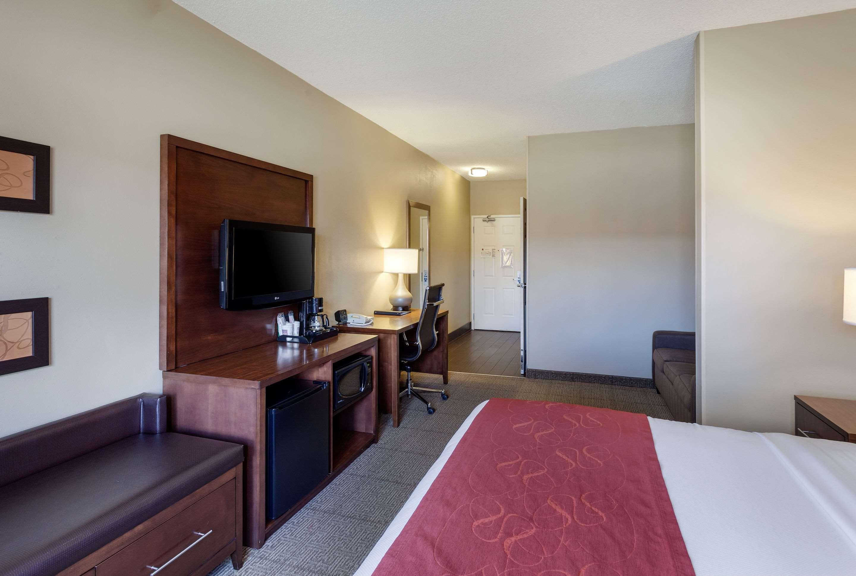 Comfort Suites University Lincoln Exteriör bild